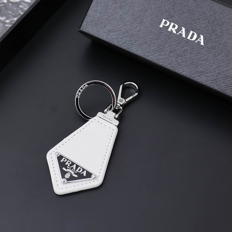Prada keyring lyh3
